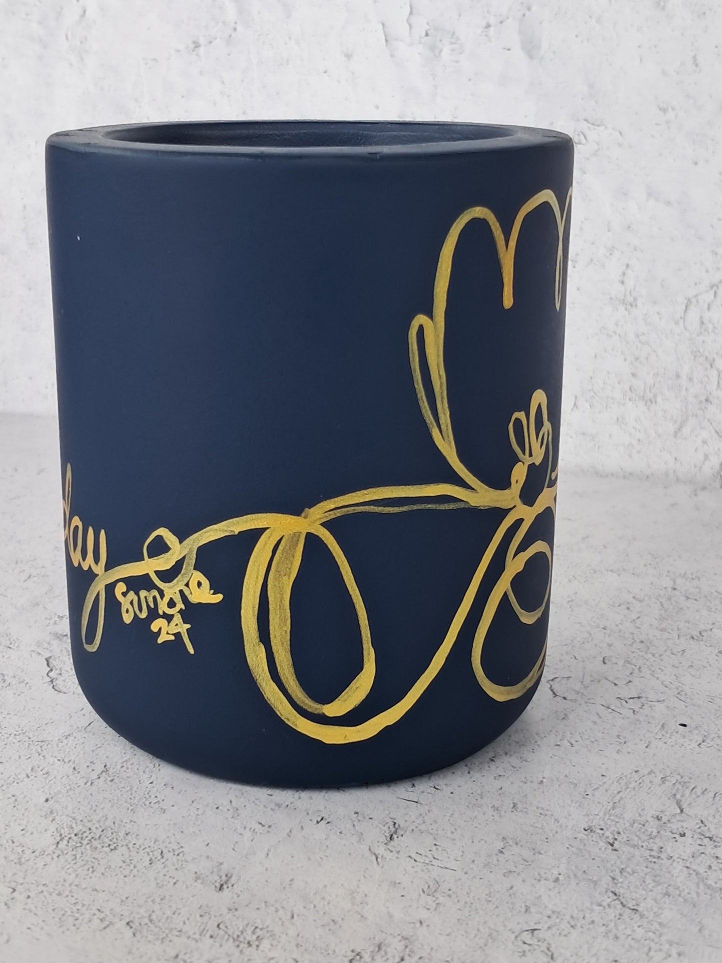 10oz "it's a new day" Beeswax Candle with Lid (Navy)