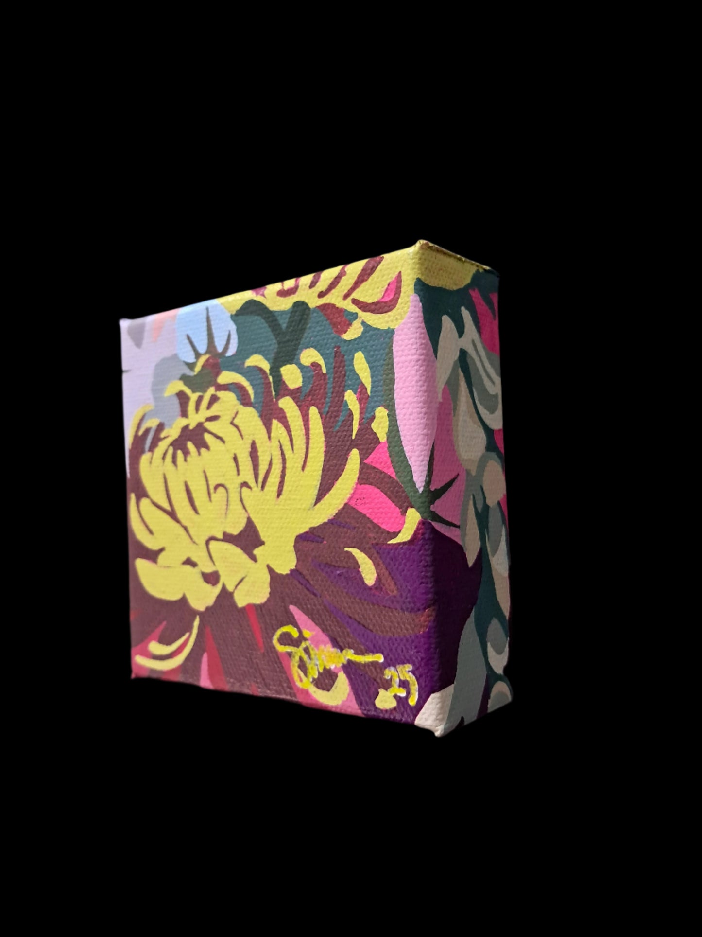 Pink Joy_Mini No.4 (SINGLE YELLOW CHRYSANTHEMUMS)