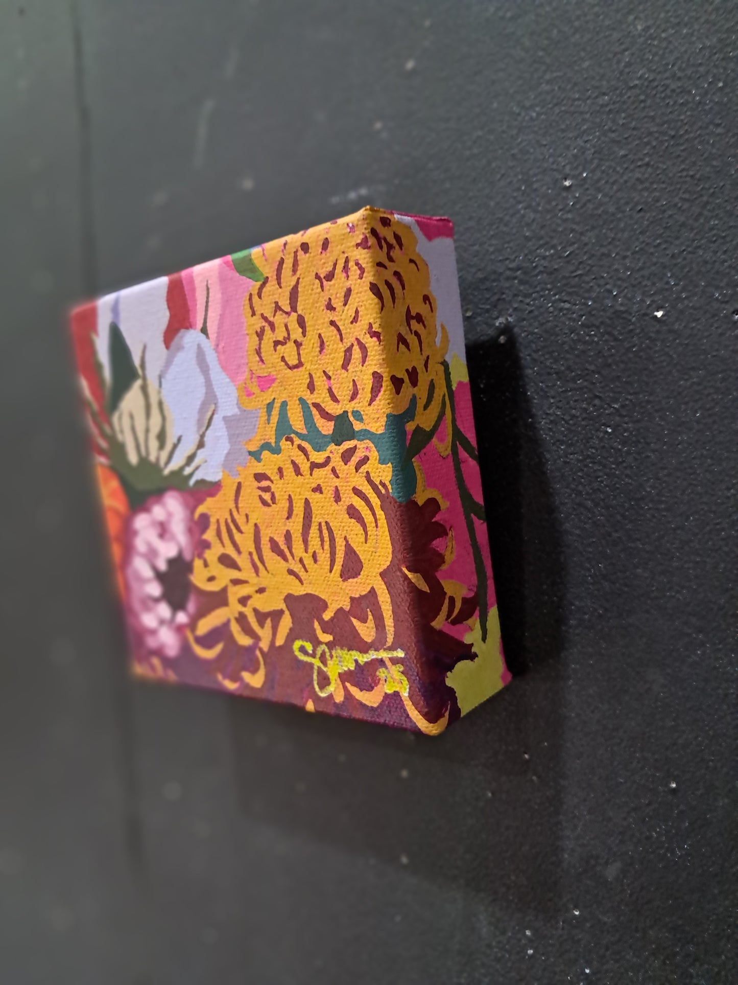 Pink Joy_Mini No.3 (ORANGE CHRYSANTHEMUMS)